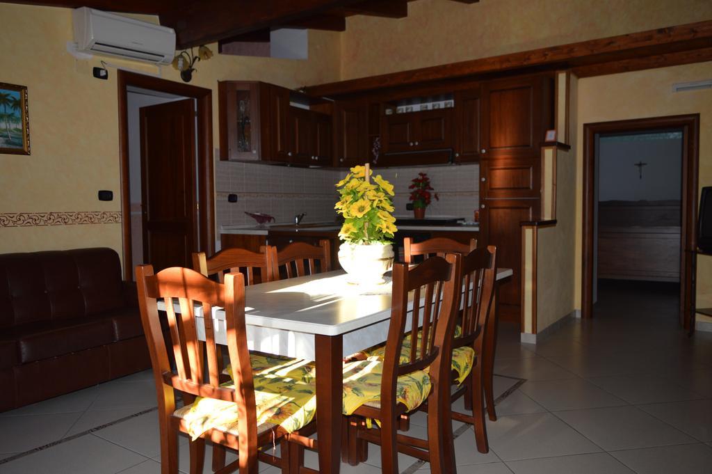 La Stella Del Pollino Hotel San Lorenzo Bellizzi Bagian luar foto